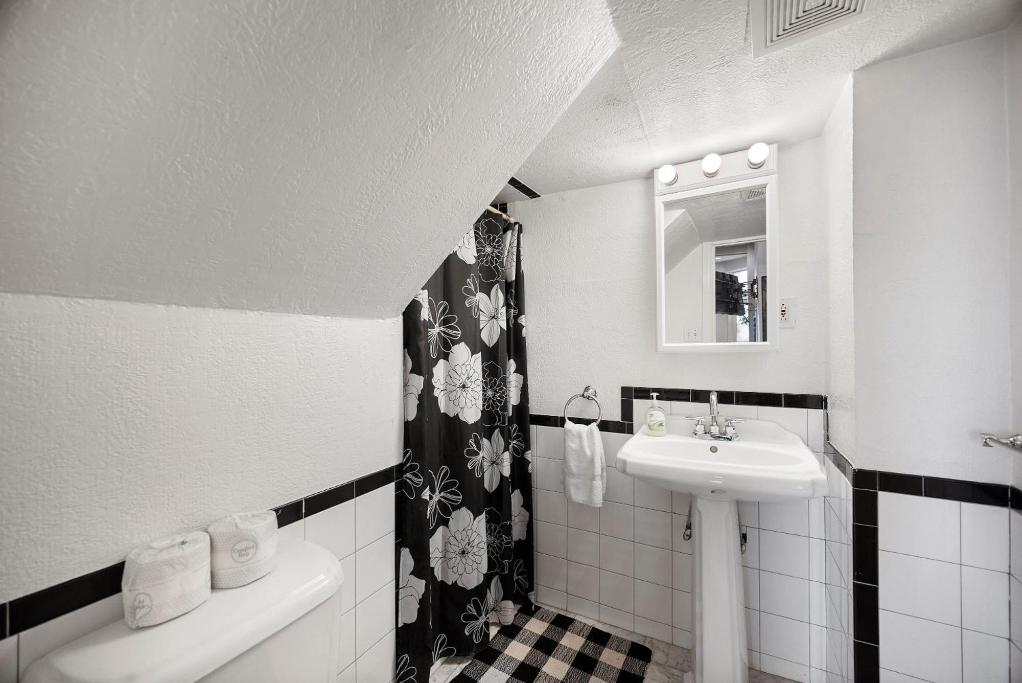 Apartament Charming Studio-Panoramic View-Your Pittsburgh Sanctuary Zewnętrze zdjęcie