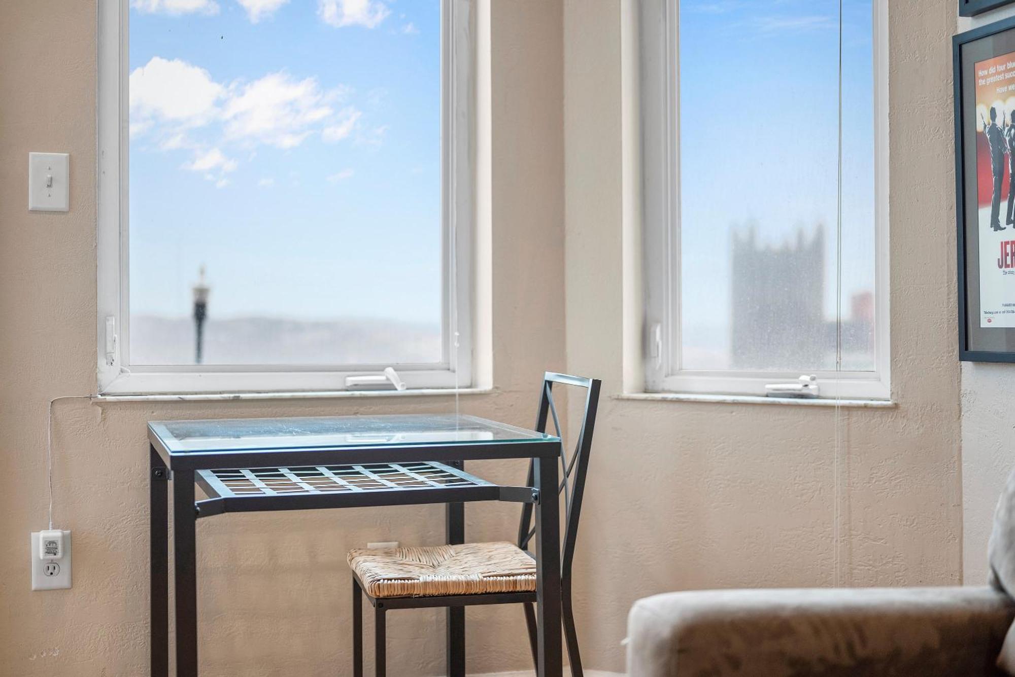 Apartament Charming Studio-Panoramic View-Your Pittsburgh Sanctuary Zewnętrze zdjęcie