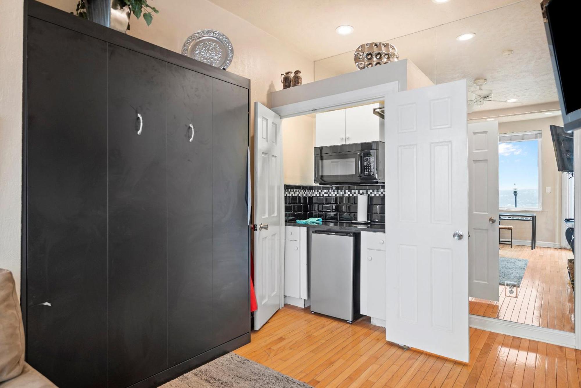 Apartament Charming Studio-Panoramic View-Your Pittsburgh Sanctuary Zewnętrze zdjęcie
